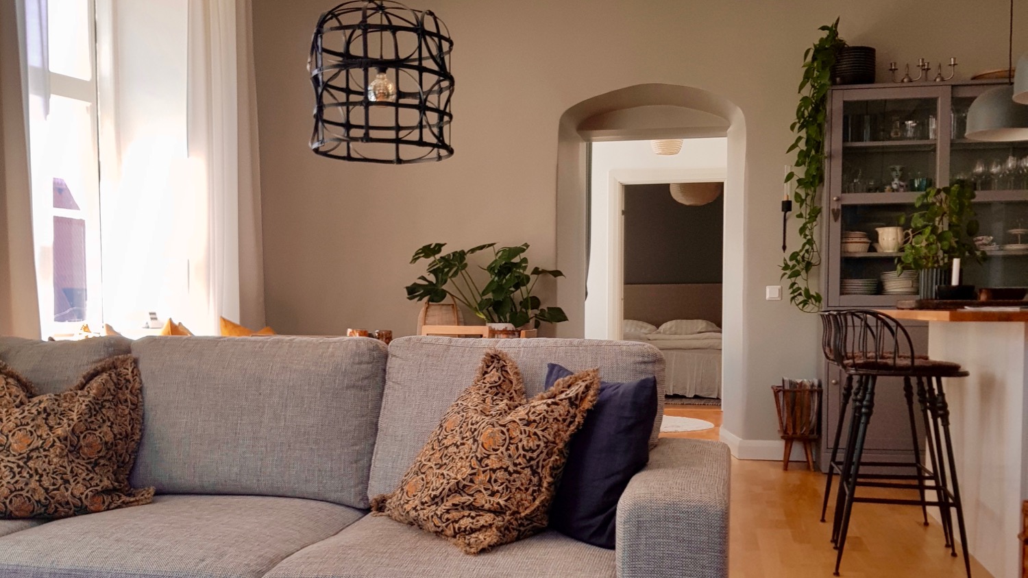 150 meter från Almedalen. Fräsch lägenhet för 5 personer.