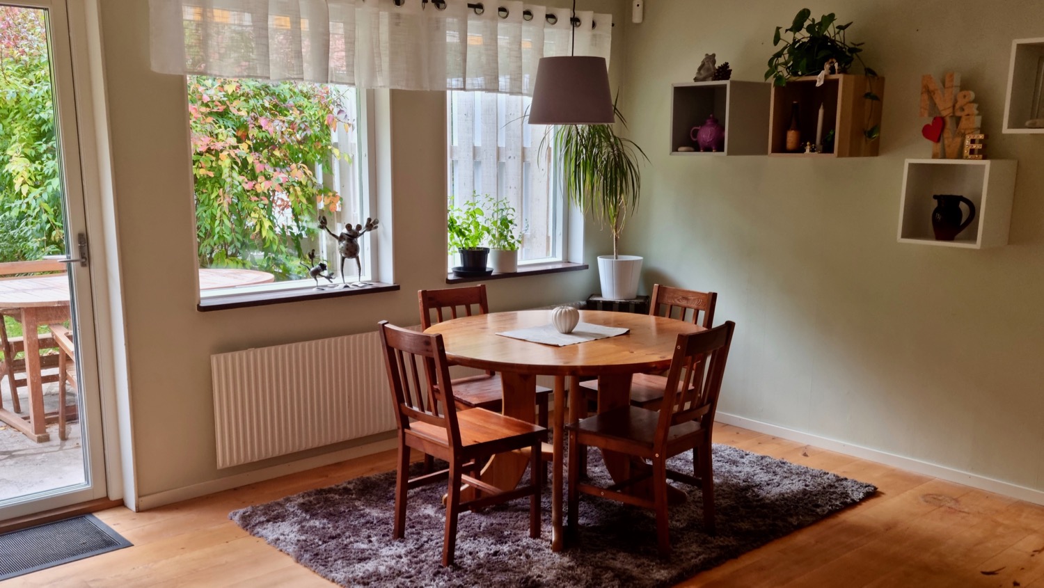 Boka 2023- Fin villa med 10 bäddar i östra Visby