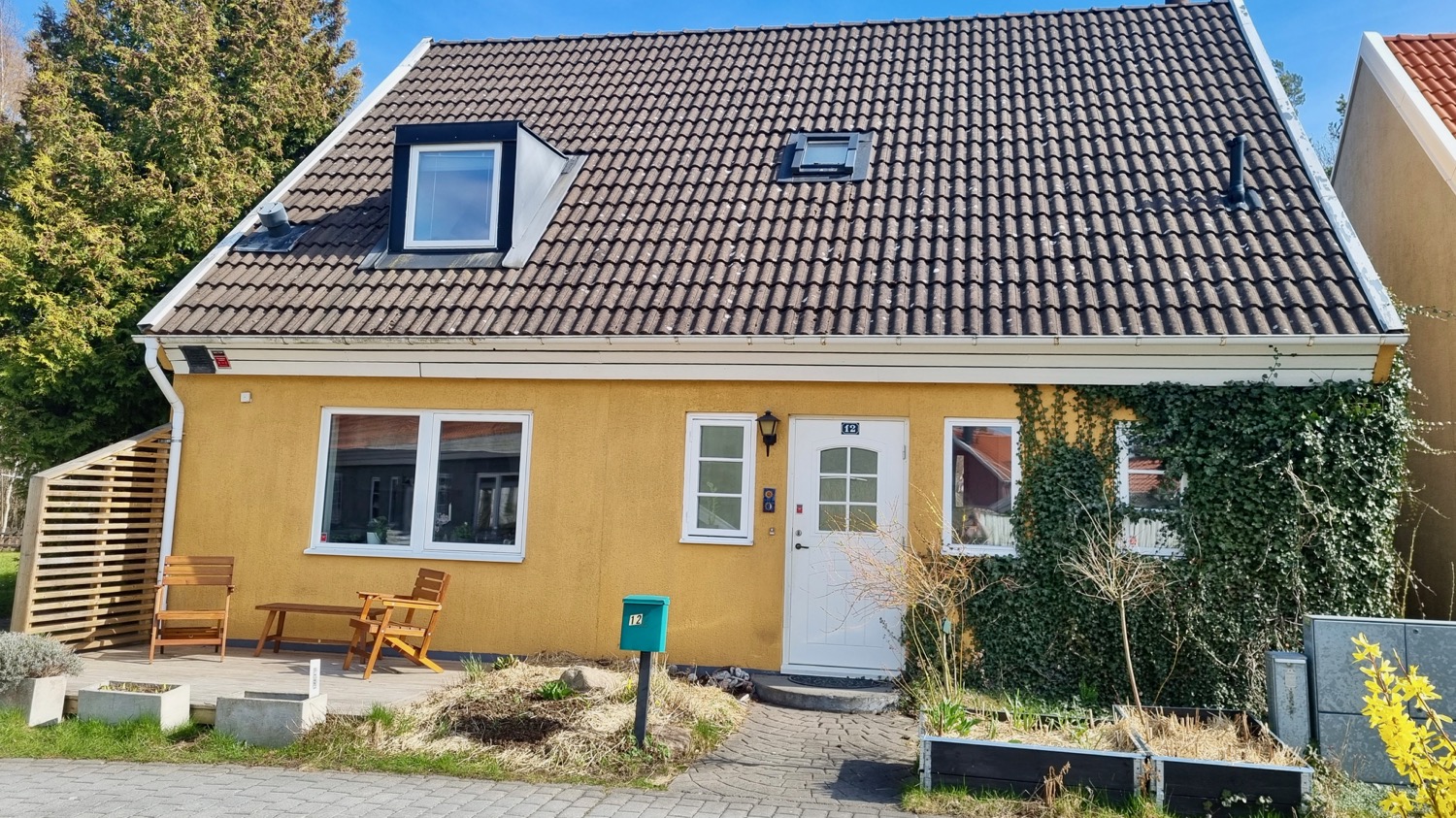 Boka 2023- Fin villa med 10 bäddar i östra Visby