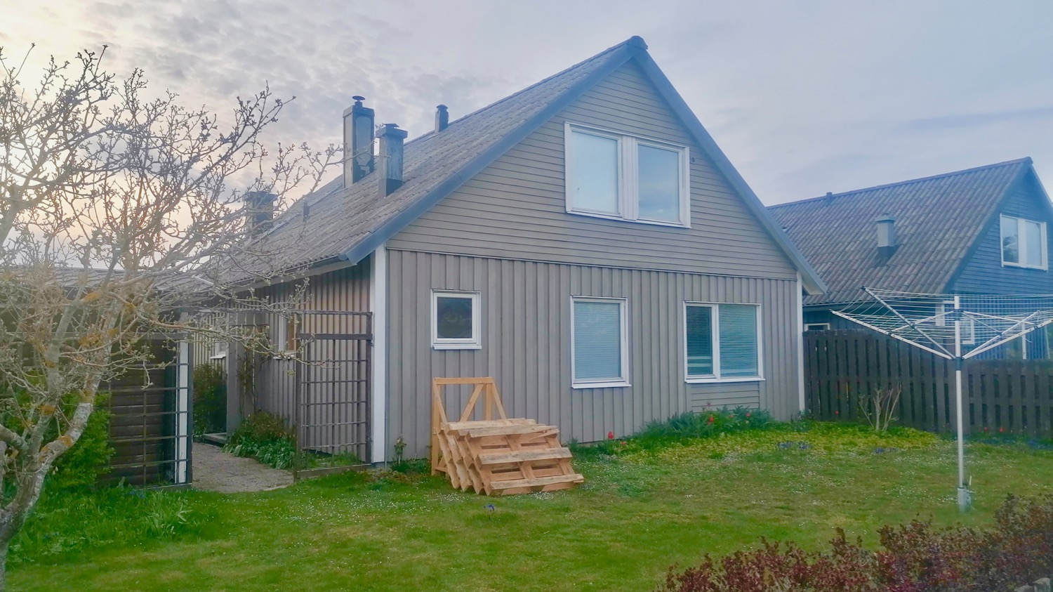 Boka 2022 - Fint hus 5rok, med trädgård