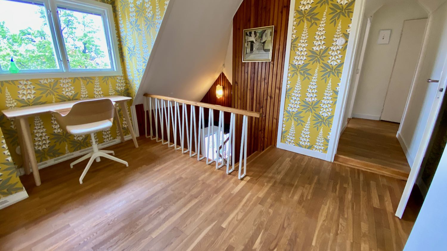 Villa med 5 sovrum och mingelträdgård intill S:t Hans Café, ett stenkast från Almedalen