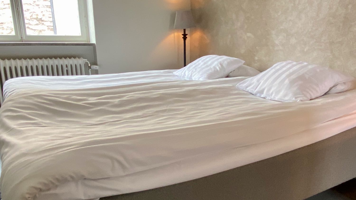 Boka 2026 - Hotell-lägenhet på Stora torget i Visby innerstad