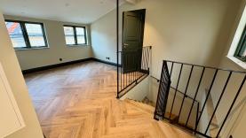 Boka 2026 - Nybyggd etagelägenhet, ett stenkast från Almedalen