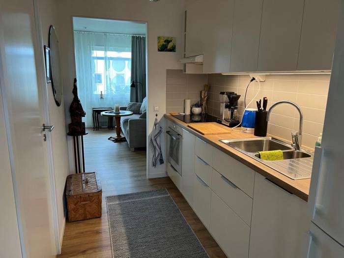 Fräsch 1:a på promenadavstånd från ringmuren